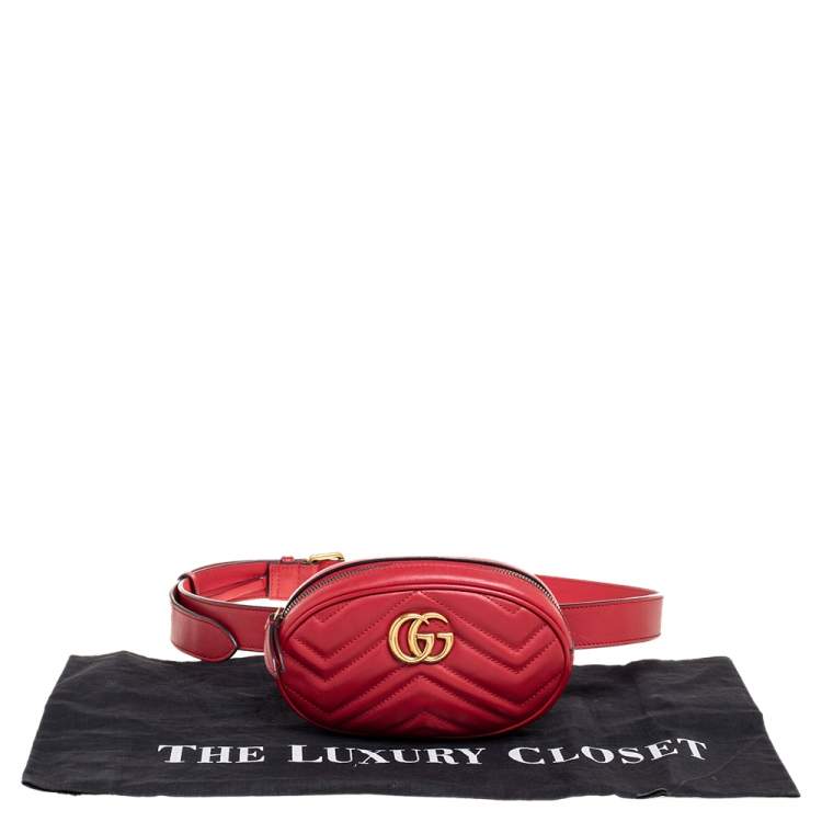 Pre Owned Gucci Red Matelassé Leather GG Marmont Belt Bag