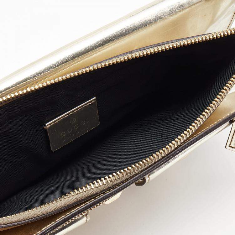 Pre Owned Gucci Metallic Gold Laminate Leather Studded Evening Wristlet Clutch