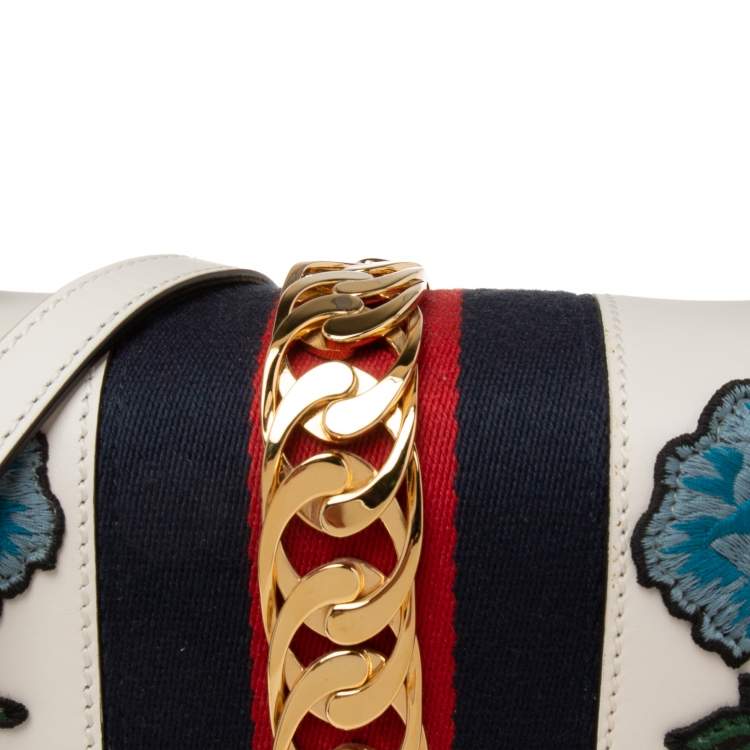 Pre Owned Gucci White Leather Floral Embroidered Medium Sylvie Top Handle Bag