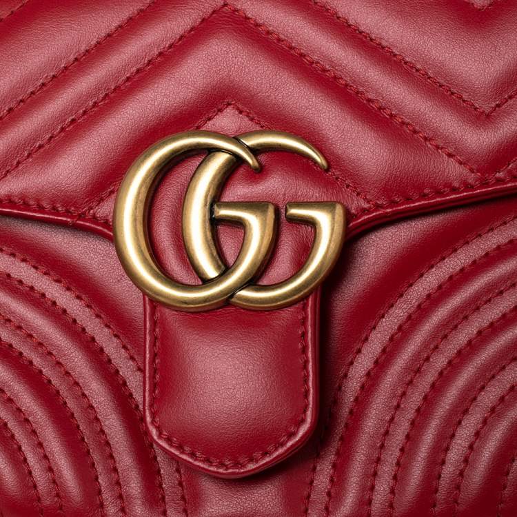 Pre Owned Gucci Red Chevron Quilted Leather Mini GG Marmont Top Handle Bag