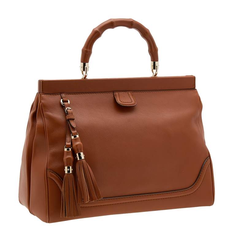 Pre Owned Gucci Brown Leather Medium Bold Bamboo Top Handle Bag