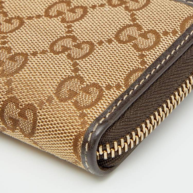 مملوكة مسبقًا Gucci Beige/Ebony GG Canvas and Leather Zip Around Card Case 