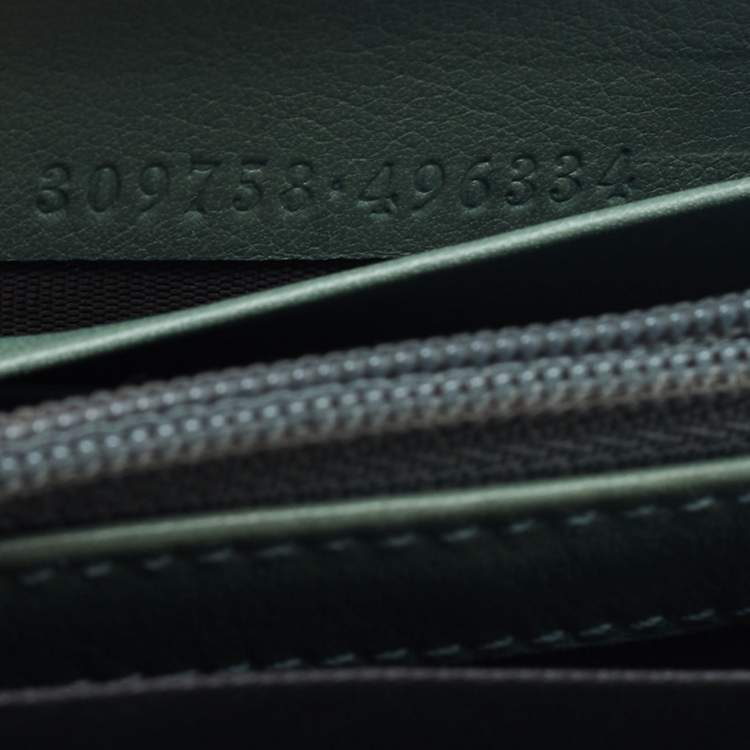 Pre Owned Gucci Green Microguccissima Patent Leather Zip Around Wallet 