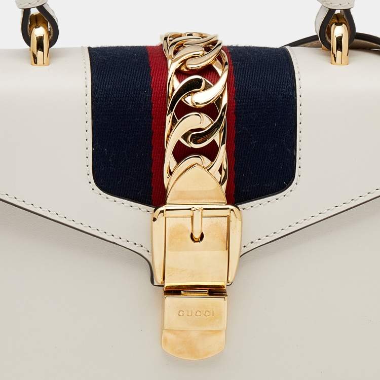 مملوكة مسبقًا Gucci White Leather Mini Web Chain Sylvie Top Handle Bag