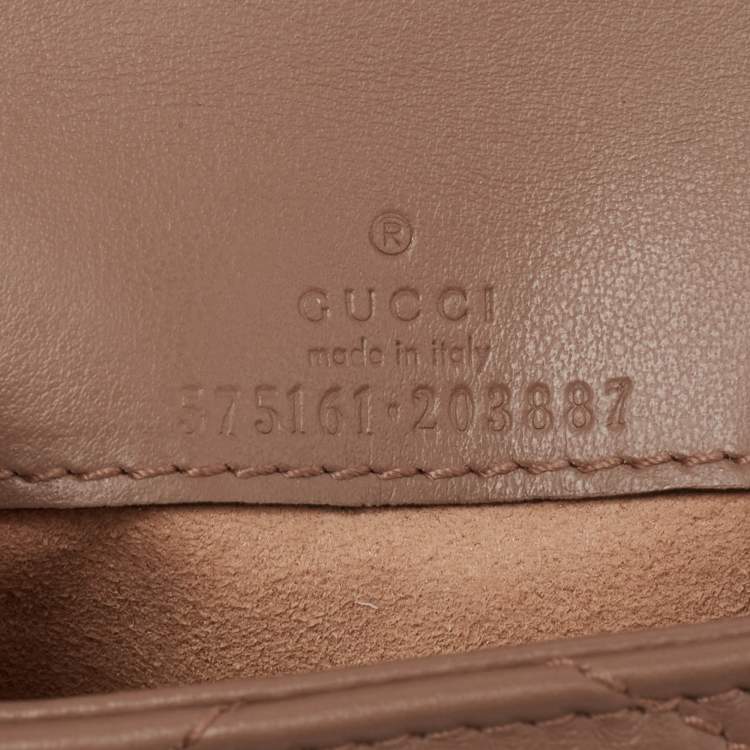 Pre Owned Gucci Beige Matelassé Leather GG Marmont Coin Purse with Chain