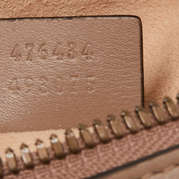 Pre Owned Gucci Beige Matelassé Leather GG Marmont Belt Bag