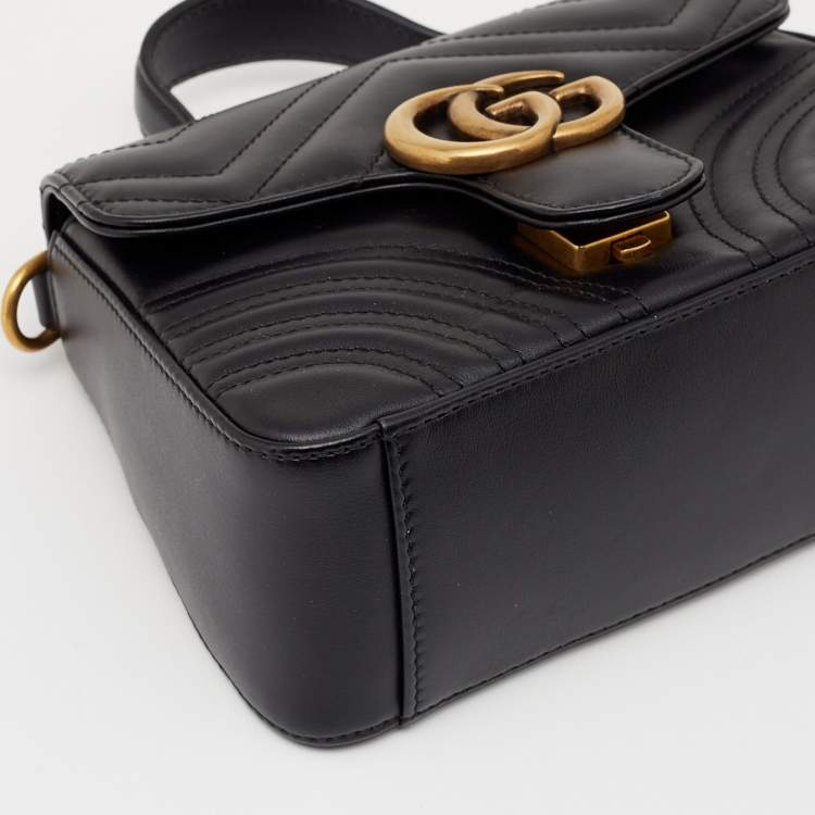 Pre Owned Gucci Black Matelassé Leather Mini GG Marmont Top Handle Bag