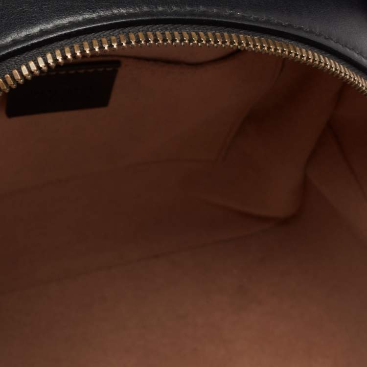 Pre Owned Gucci Black Matelassé Leather GG Marmont Backpack