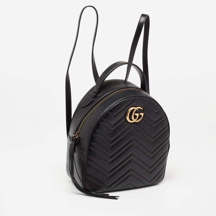 Pre Owned Gucci Black Matelassé Leather GG Marmont Backpack