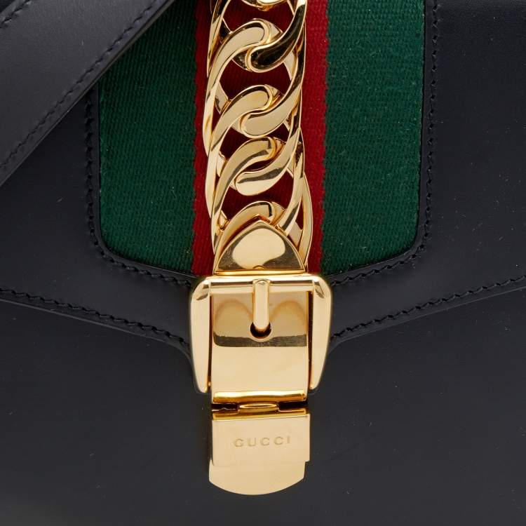Pre Owned Gucci Black Leather Medium Sylvie Shoulder Bag