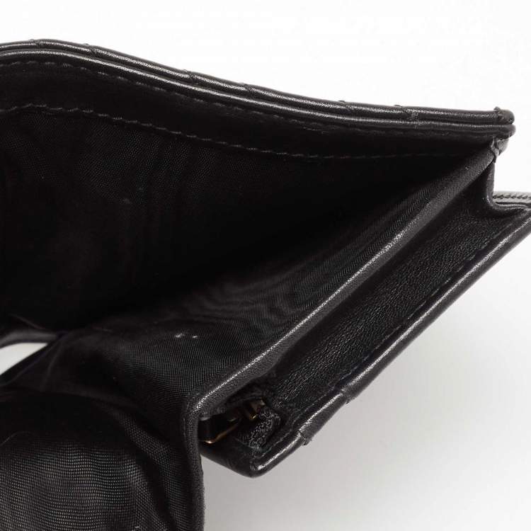 Pre Owned Gucci Black Matelasse Leather GG Marmont Card Case