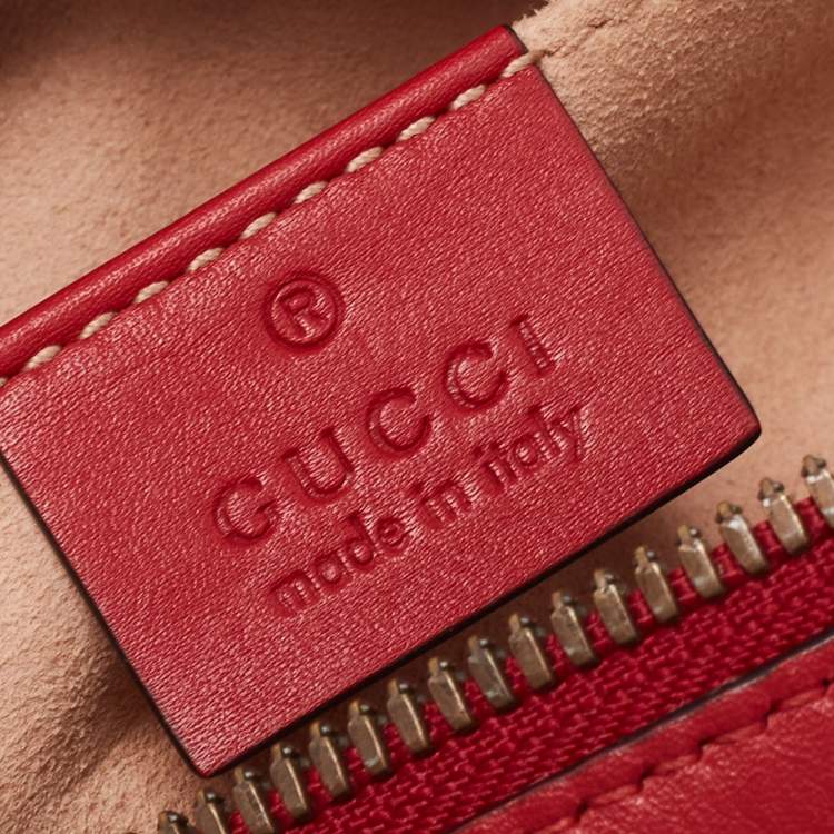 Pre Owned Gucci Red Matelassé Leather GG Marmont Belt Bag