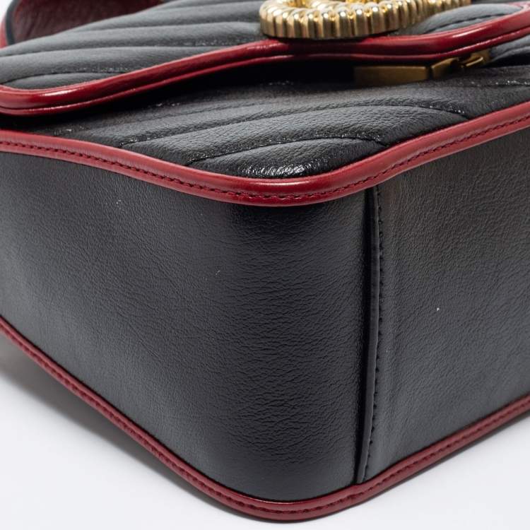 Pre Owned Gucci Black/Red Matelassé Leather Mini Marmont Top Handle Bag