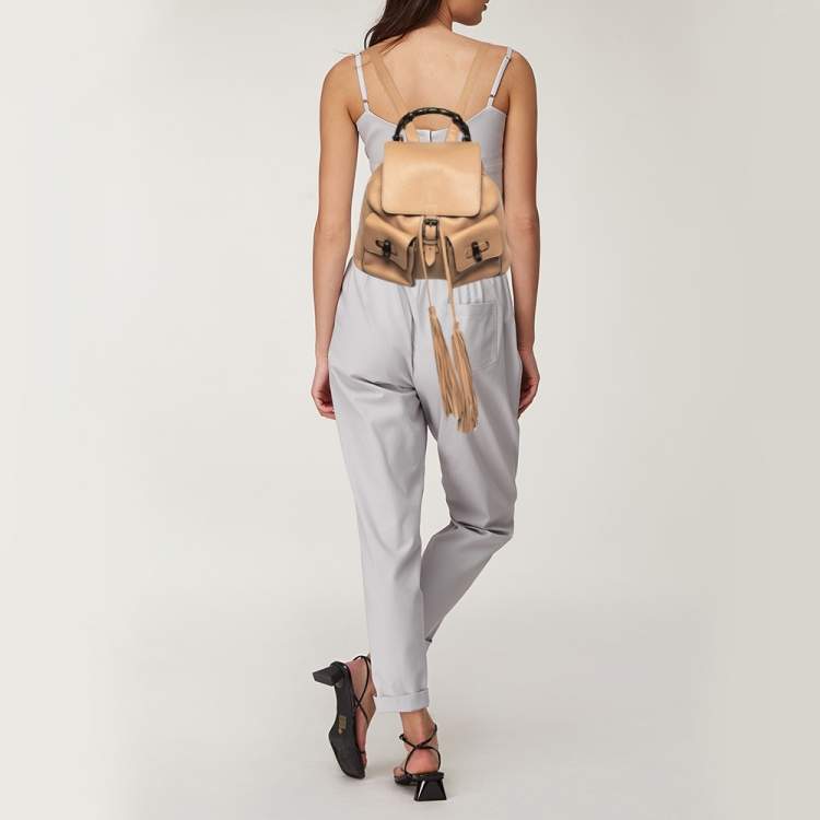 مملوكة مسبقًا Gucci Beige Leather Tassel Bamboo Backpack