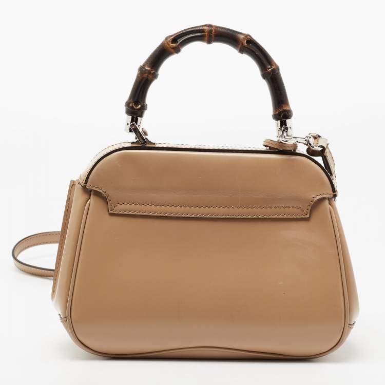 Pre Owned Gucci Beige Glossy Leather Mini Lady Lock Bamboo Top Handle Bag