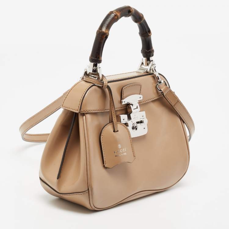 Pre Owned Gucci Beige Glossy Leather Mini Lady Lock Bamboo Top Handle Bag
