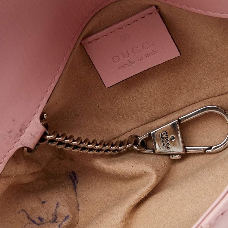 مملوكة مسبقًا Gucci Pink Matelassé Leather Super Mini GG Marmont Shoulder Bag