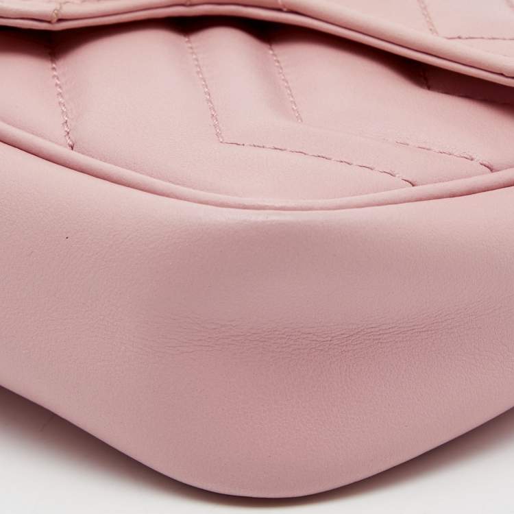 مملوكة مسبقًا Gucci Pink Matelassé Leather Super Mini GG Marmont Shoulder Bag