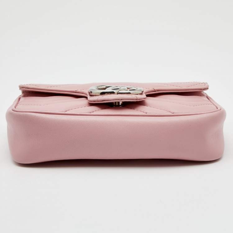 مملوكة مسبقًا Gucci Pink Matelassé Leather Super Mini GG Marmont Shoulder Bag