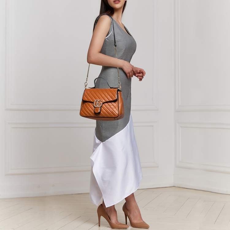 مملوكة مسبقًا Gucci Tan/Black Diagonal Quilted Leather GG Marmont Torchon Top Handle Bag