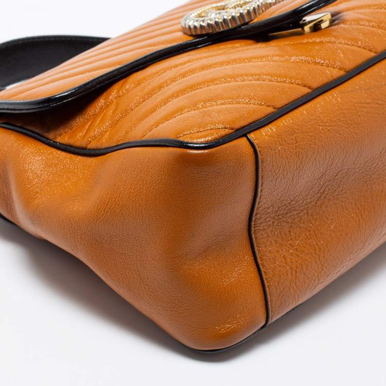 مملوكة مسبقًا Gucci Tan/Black Diagonal Quilted Leather GG Marmont Torchon Top Handle Bag