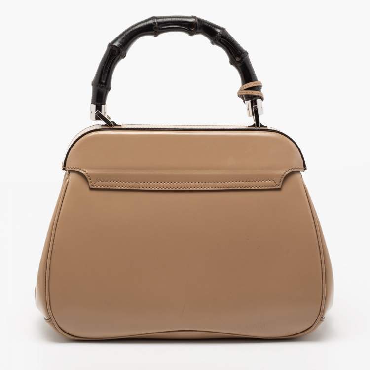 Pre Owned Gucci Beige Leather Lady Lock Bamboo Top Handle Bag