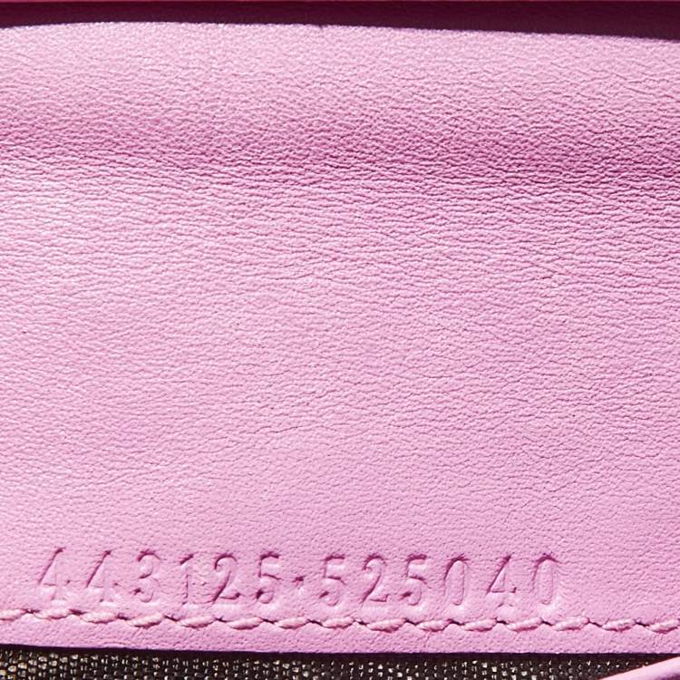 Pre Owned Gucci Pink Matelassé Leather GG Marmont Card Case