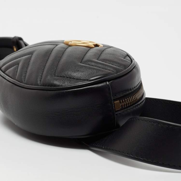 Pre Owned Gucci Black Quilted Leather GG Marmont Belt Bag