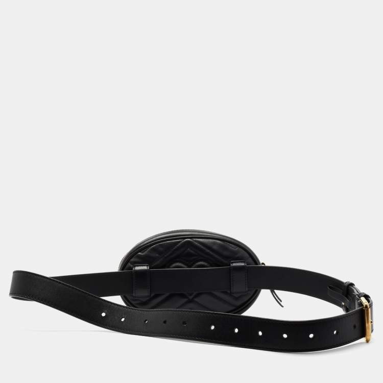 Pre Owned Gucci Black Quilted Leather GG Marmont Belt Bag