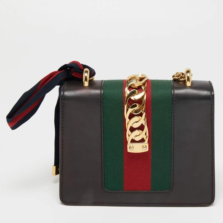 Pre Owned Gucci Black Leather Mini Sylvie Chain Shoulder Bag