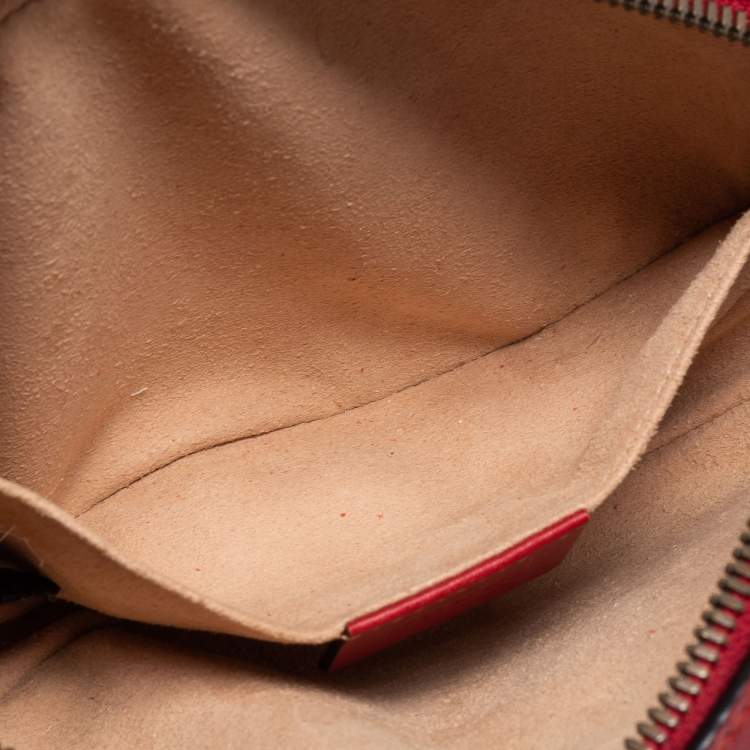 Pre Owned Gucci Red Matelassé Leather GG Marmont Belt Bag