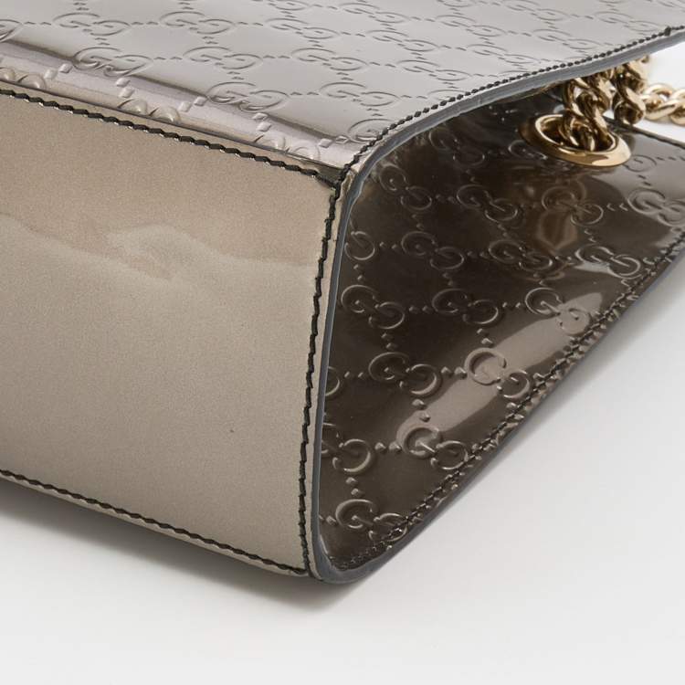 مملوكة مسبقًا Gucci Dark Olive Guccissima Patent Leather Large Emily Chain Shoulder Bag
