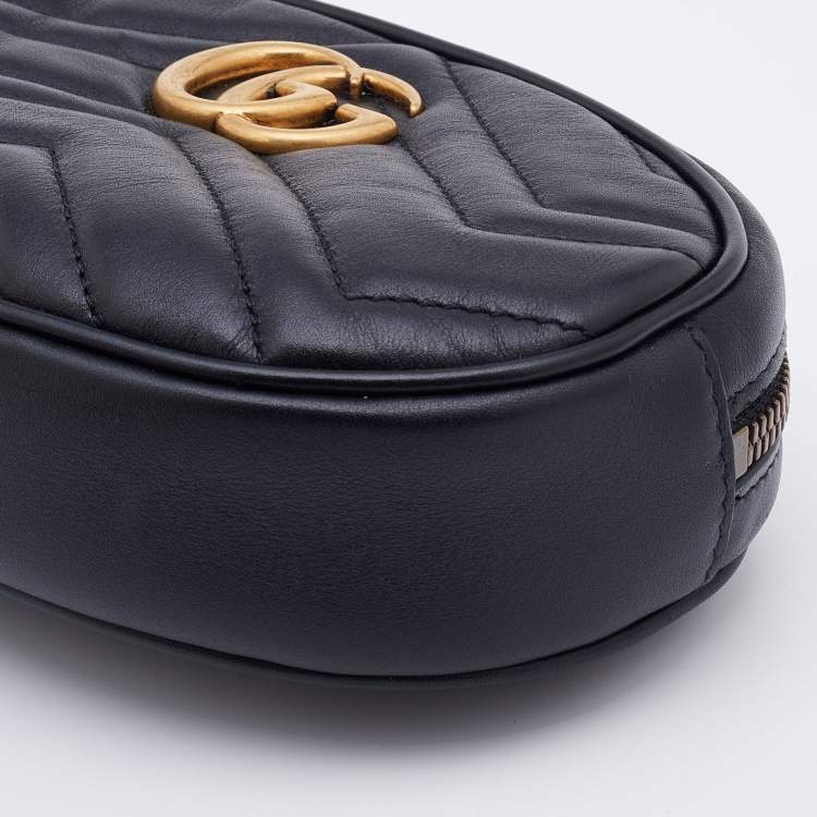 Pre Owned Gucci Black Matelassé Leather GG Marmont Belt Bag