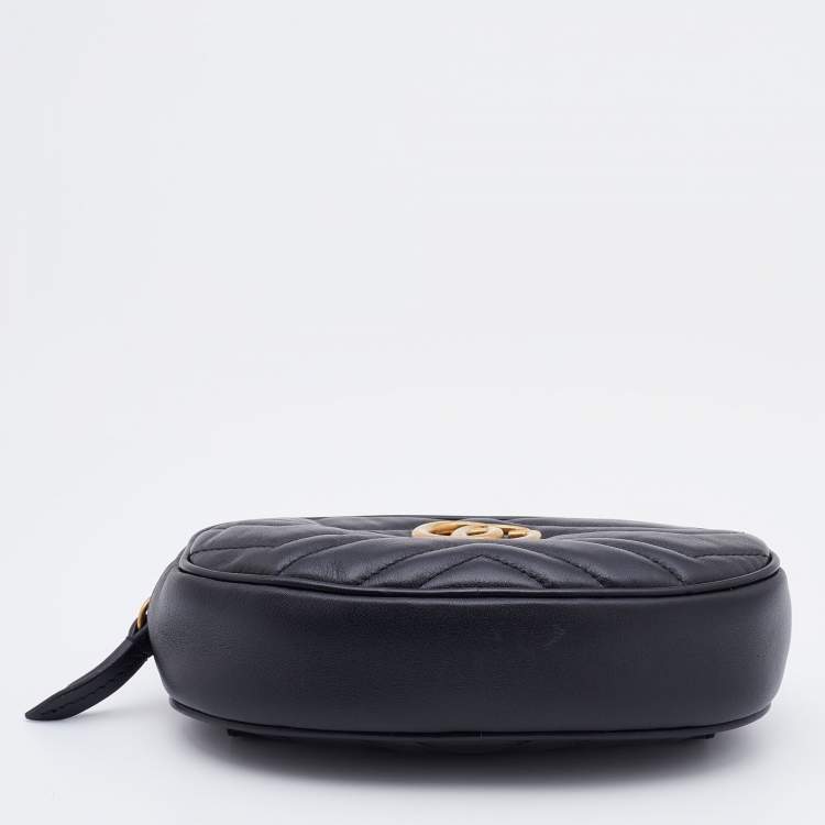 Pre Owned Gucci Black Matelassé Leather GG Marmont Belt Bag