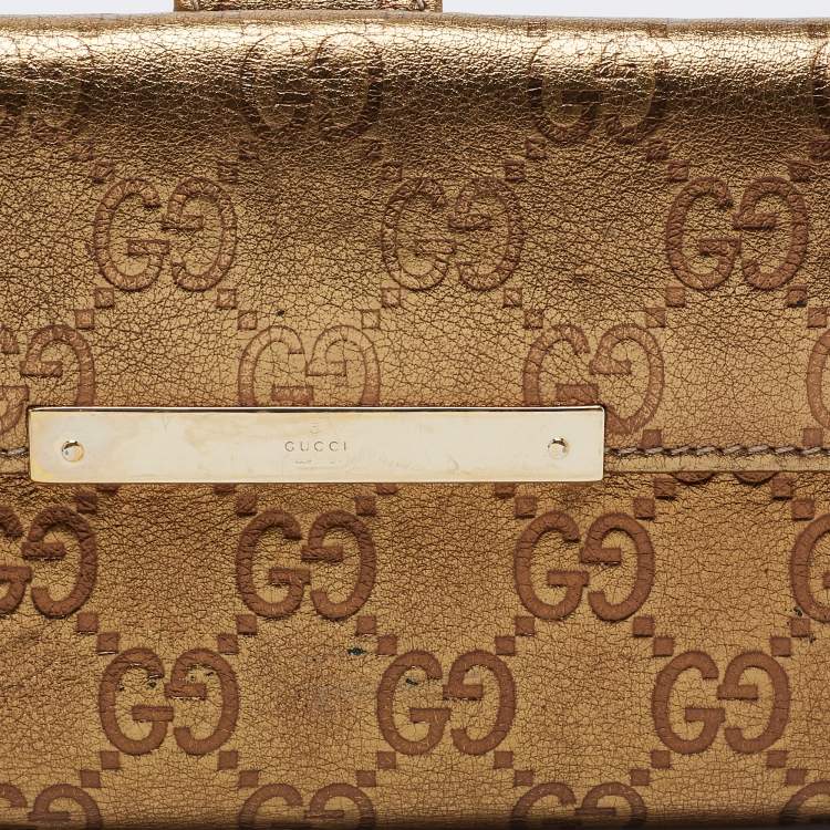 مملوكة مسبقًا Gucci Metallic Gold Guccissima Leather Flap Continental Wallet