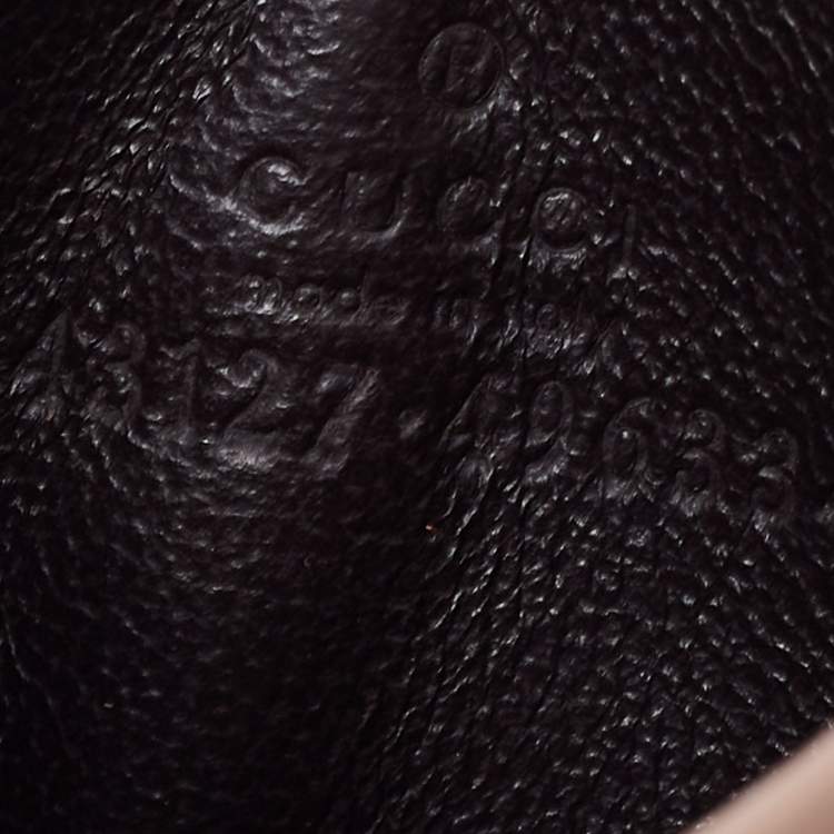 Pre Owned Gucci Beige Matelassé Leather GG Marmont Card Holder