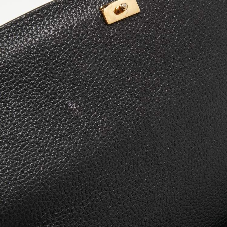 Pre Owned Gucci Black Grained Leather Small Zumi Crossbody bag