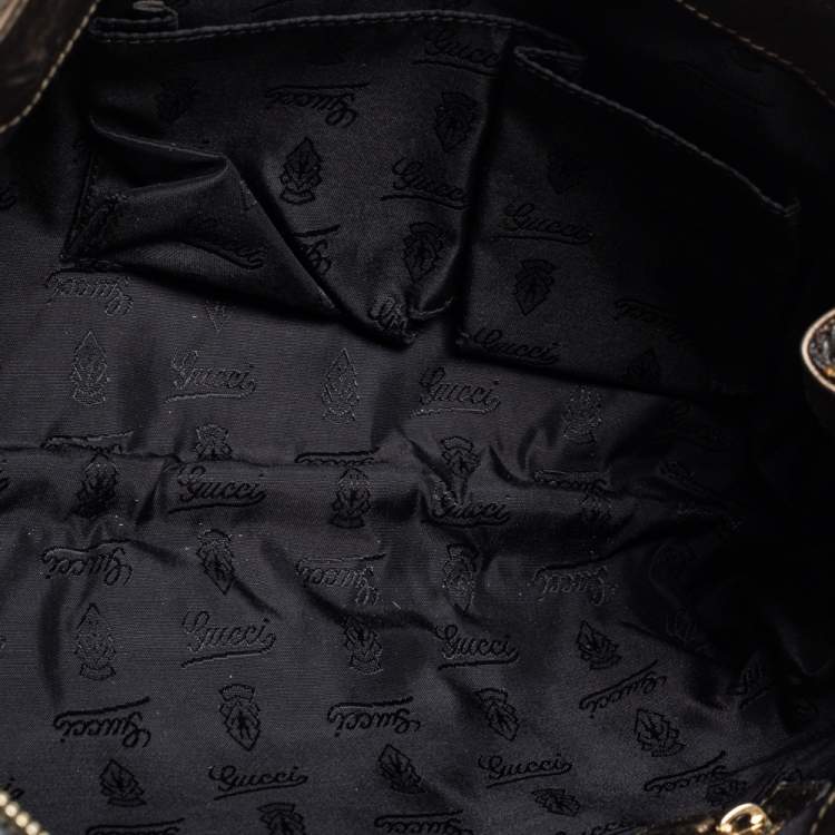 مملوكة مسبقًا Gucci Metallic Green Leather Large Hysteria Clutch