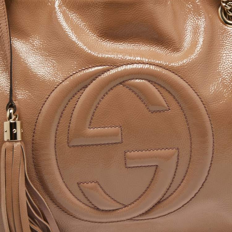 Pre Owned Gucci  Beige Patent Leather Medium Soho Chain Tote