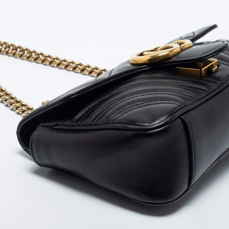 Pre Owned Gucci Black Matelassé Leather GG Marmont Super Small Shoulder Bag