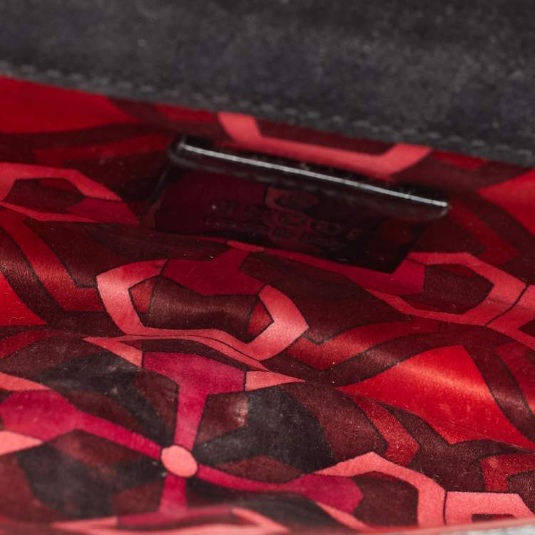 Pre Owned Gucci Black Patent Leather Romy Clutch