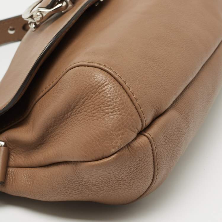 مملوكة مسبقًا Gucci Brown Leather Techno Horsebit Flap Hobo