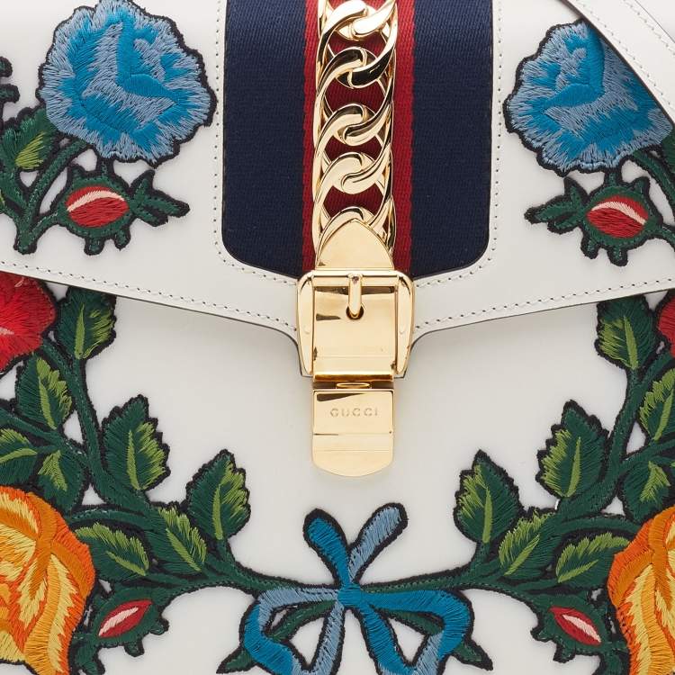 Pre Owned Gucci White Leather Floral Embroidered Medium Sylvie Top Handle Bag