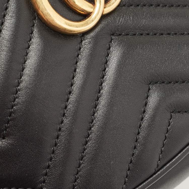 Pre Owned Gucci Black Matelassé Leather GG Marmont Belt Bag