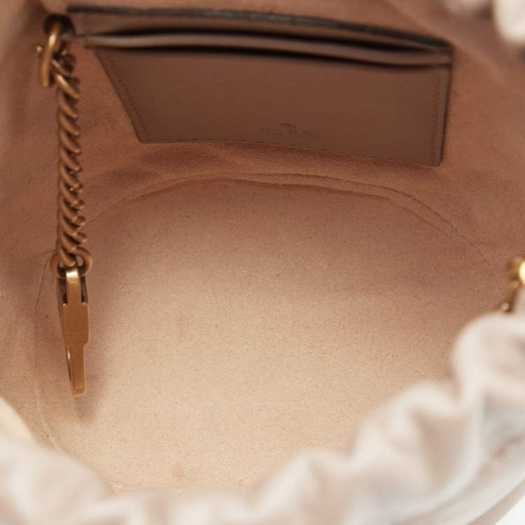 Pre Owned Gucci Beige Matelassé Leather Mini GG Marmont Torchon Bucket Bag