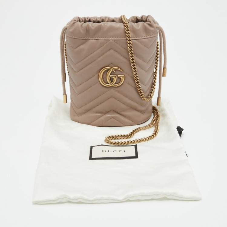 Pre Owned Gucci Beige Matelassé Leather Mini GG Marmont Torchon Bucket Bag
