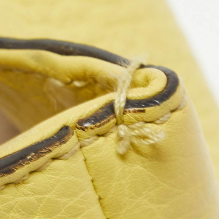 Pre Owned Gucci Yellow Leather Mini Bamboo Tote