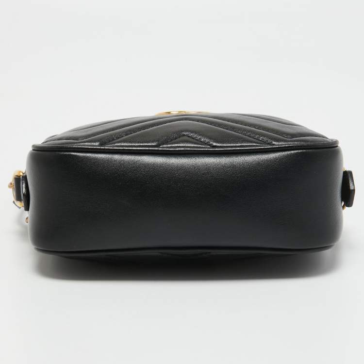 Pre Owned Gucci Black Matelassé Leather Mini GG Marmont Camera Bag