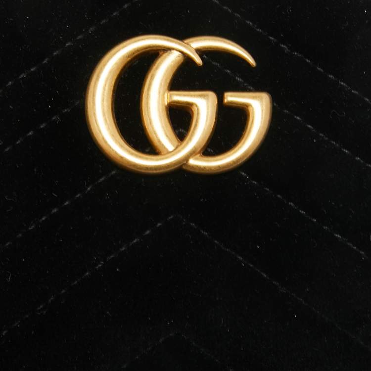 Pre Owned Gucci Black Matelassé Velvet GG Marmont Belt Bag
