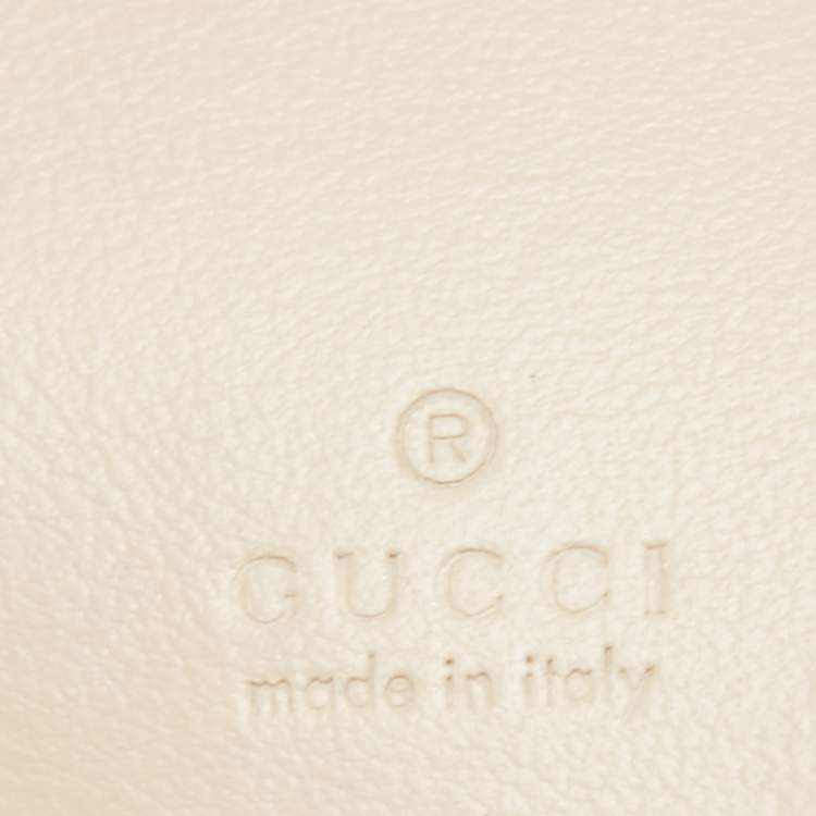 مملوكة مسبقًا Gucci Off White Matelassé Leather Mini GG Marmont Bucket Bag